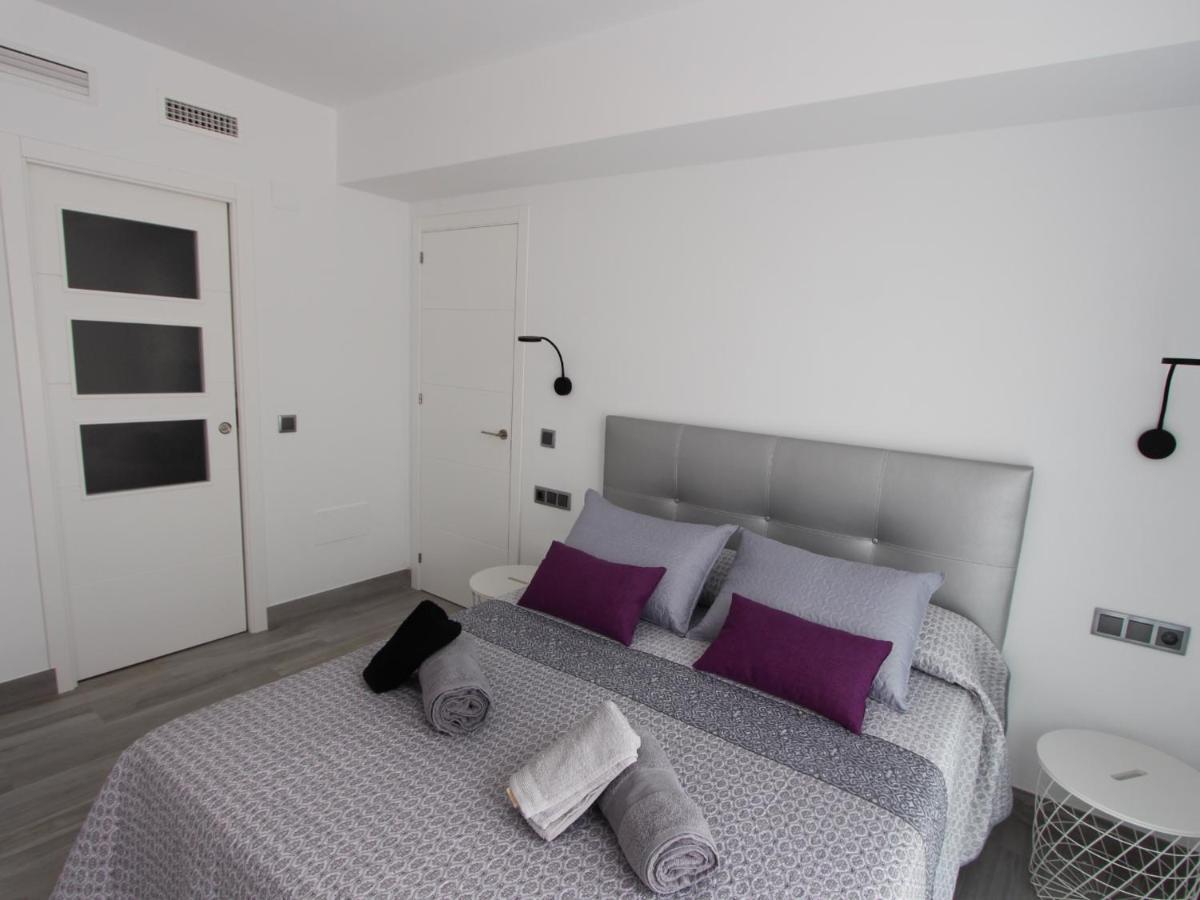 Apartamento 3 Gran8เนร์คา ภายนอก รูปภาพ