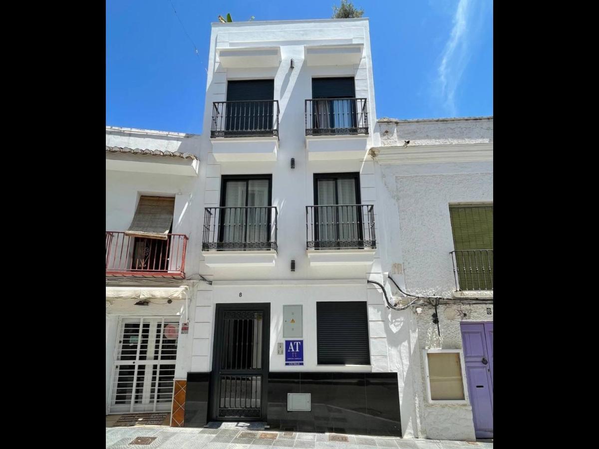 Apartamento 3 Gran8เนร์คา ภายนอก รูปภาพ
