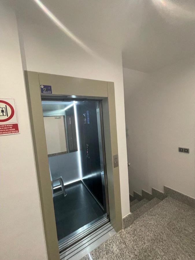 Apartamento 3 Gran8เนร์คา ภายนอก รูปภาพ
