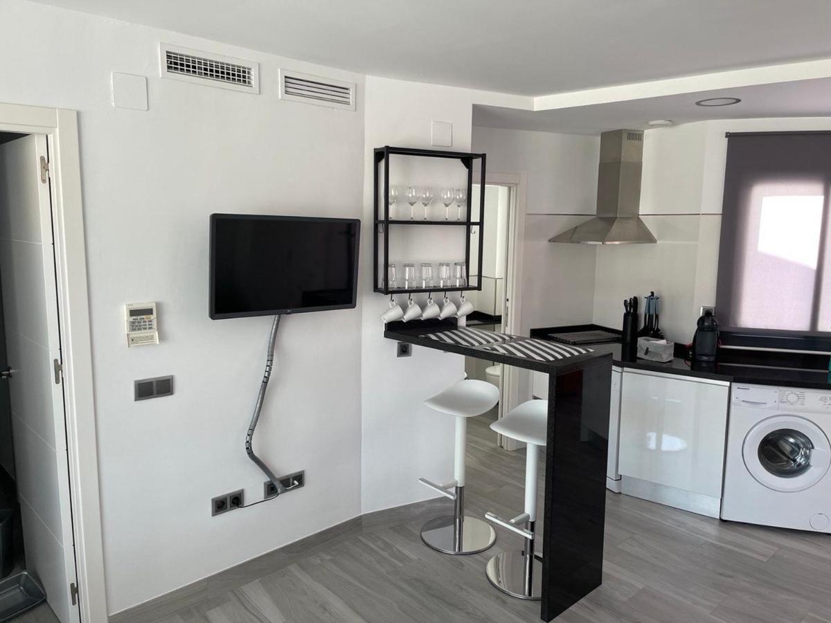 Apartamento 3 Gran8เนร์คา ภายนอก รูปภาพ